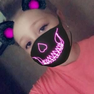 Meet your Posher, Ava